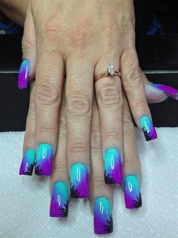 uñas decoradas con aerógrafo