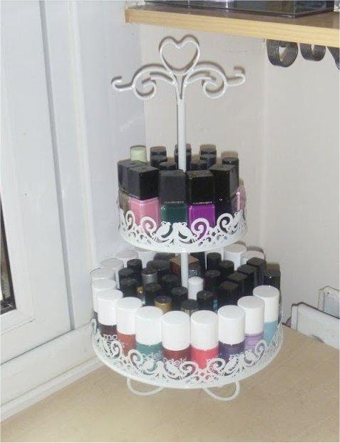 Ordenar los esmaltes de uñas