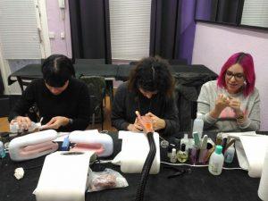 Fotos de las alumnas del curso de uñas de gel y acrílico en grupo reducido 15/11/2017 Fotos de las alumnas del curso de uñas de gel y acrílico en grupo reducido 15/11/2017