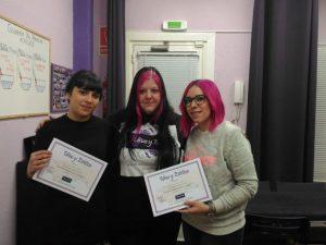 Fotos de las alumnas del curso de uñas de gel y acrílico en grupo reducido 15/11/2017 Fotos de las alumnas del curso de uñas de gel y acrílico en grupo reducido 15/11/2017