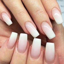 UÑAS ACRÍLICAS BLANCAS 2018
