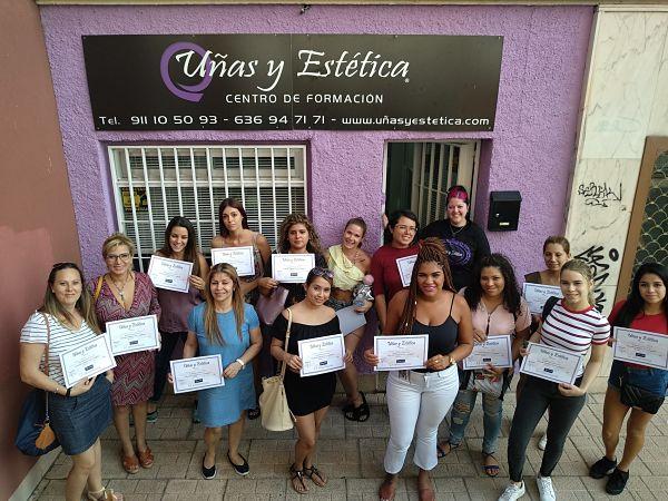 Foto de las alumnas del curso de acrílico y gel día 12/08/18 Foto de las alumnas del curso de acrílico y gel día 12/08/18