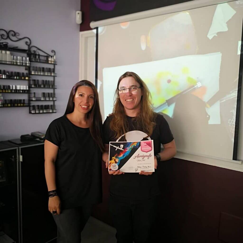 , Curso de aerografía en uñas. Así fue:, Uñas y Estética