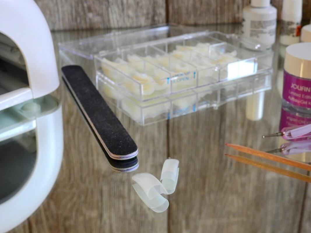 Las limas juegan un papel importante en el resultado de las uñas de gel